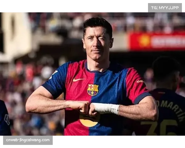 莱万替补登场已打进3球 成为西甲替补射手王