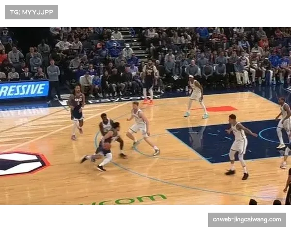 麦凯恩22分钟12投7中 雷霆替补席得分爆发力得到补强